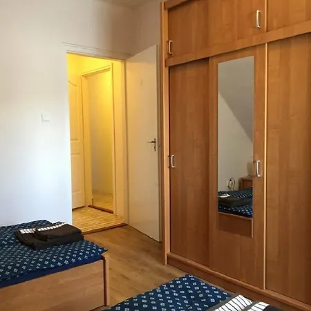 ゲストハウス Fitt Maganszallashely 3*