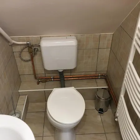 Fitt Maganszallashely 3* Sásd