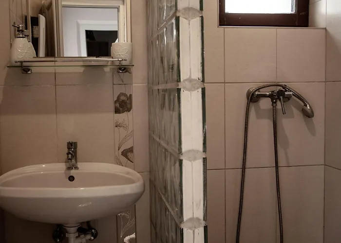Casa de hóspedes Fitt Panzió 3*